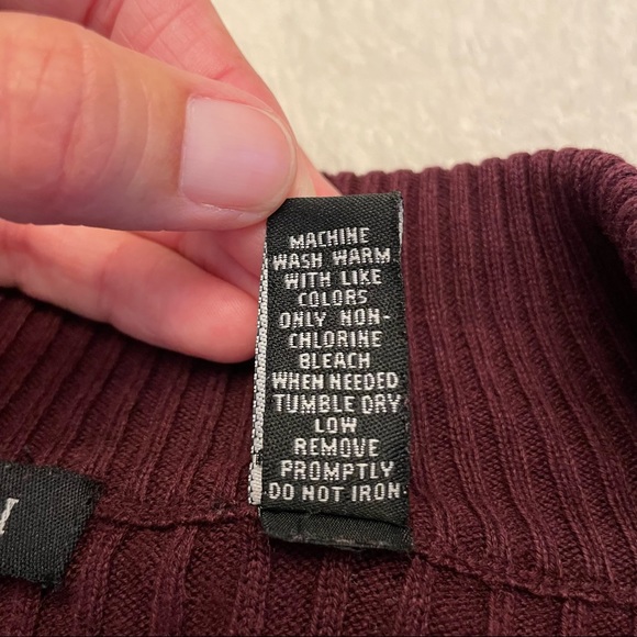 Brandini Men’s 1/4 Zip Maroon Cotton Sweater. Size XL. - Picture 4 of 4